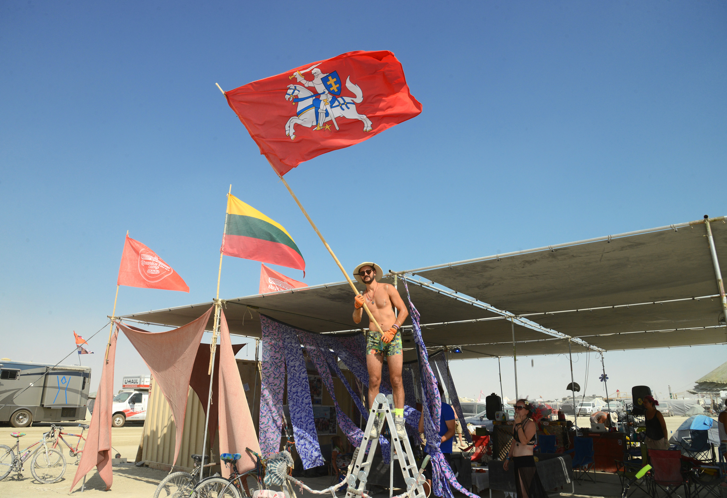 Lituanica Birds Camp. Burning Man 2017